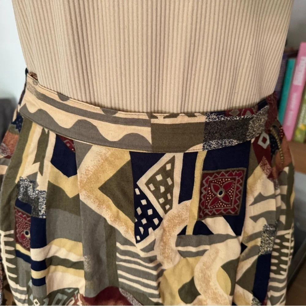 80’s 90’s Vintage Geometric Patterned Pull On Skirt - Picture 7 of 7